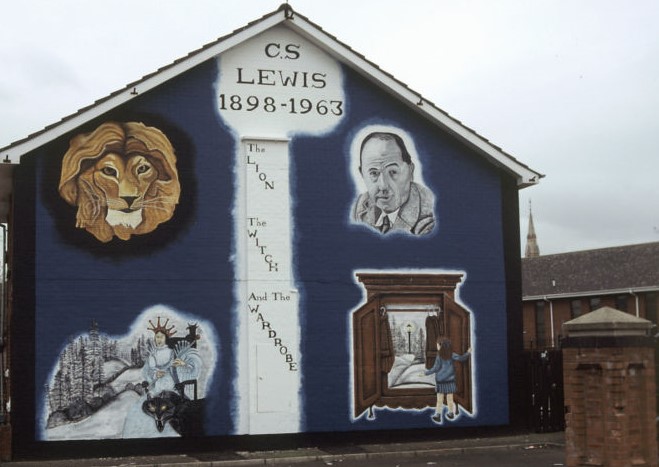 Mural de CS Lewis en Belfast
